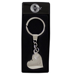 BRELOK SERDUSZKO Z CYRKONIAMI W PUDEŁKU BR291