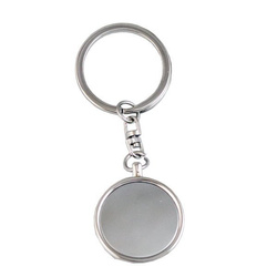 BRELOK PIŁKA W PUDEŁKU BR273